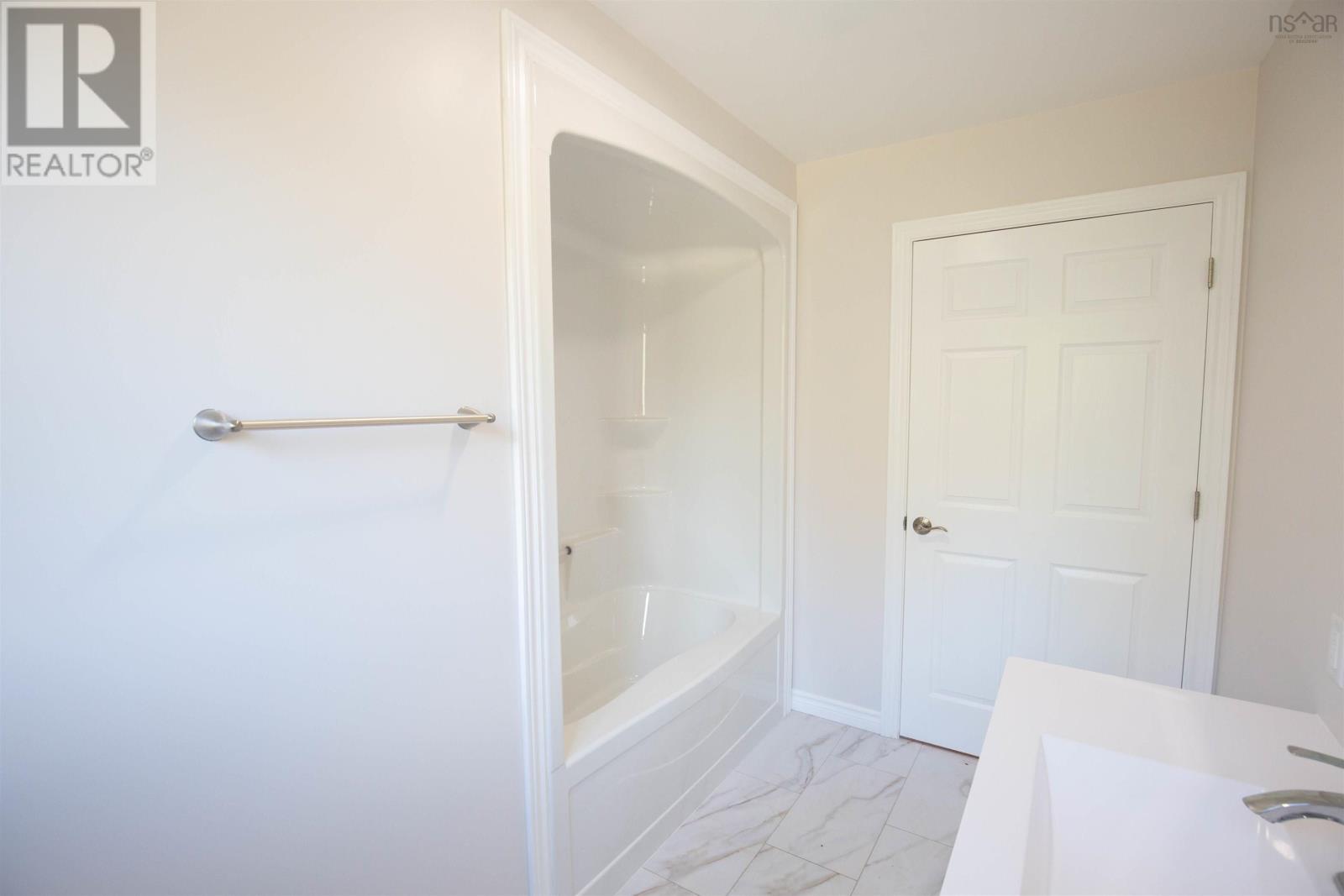 2028 Lake Road - 29