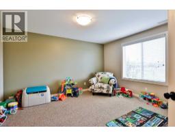 630 Canyonview Landing W - photo 32