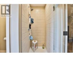 630 Canyonview Landing W - photo 22