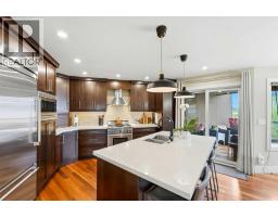 1619 24 Avenue SW - photo 9