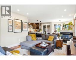 1619 24 Avenue SW - photo 5