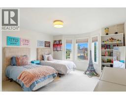 1619 24 Avenue SW - photo 23