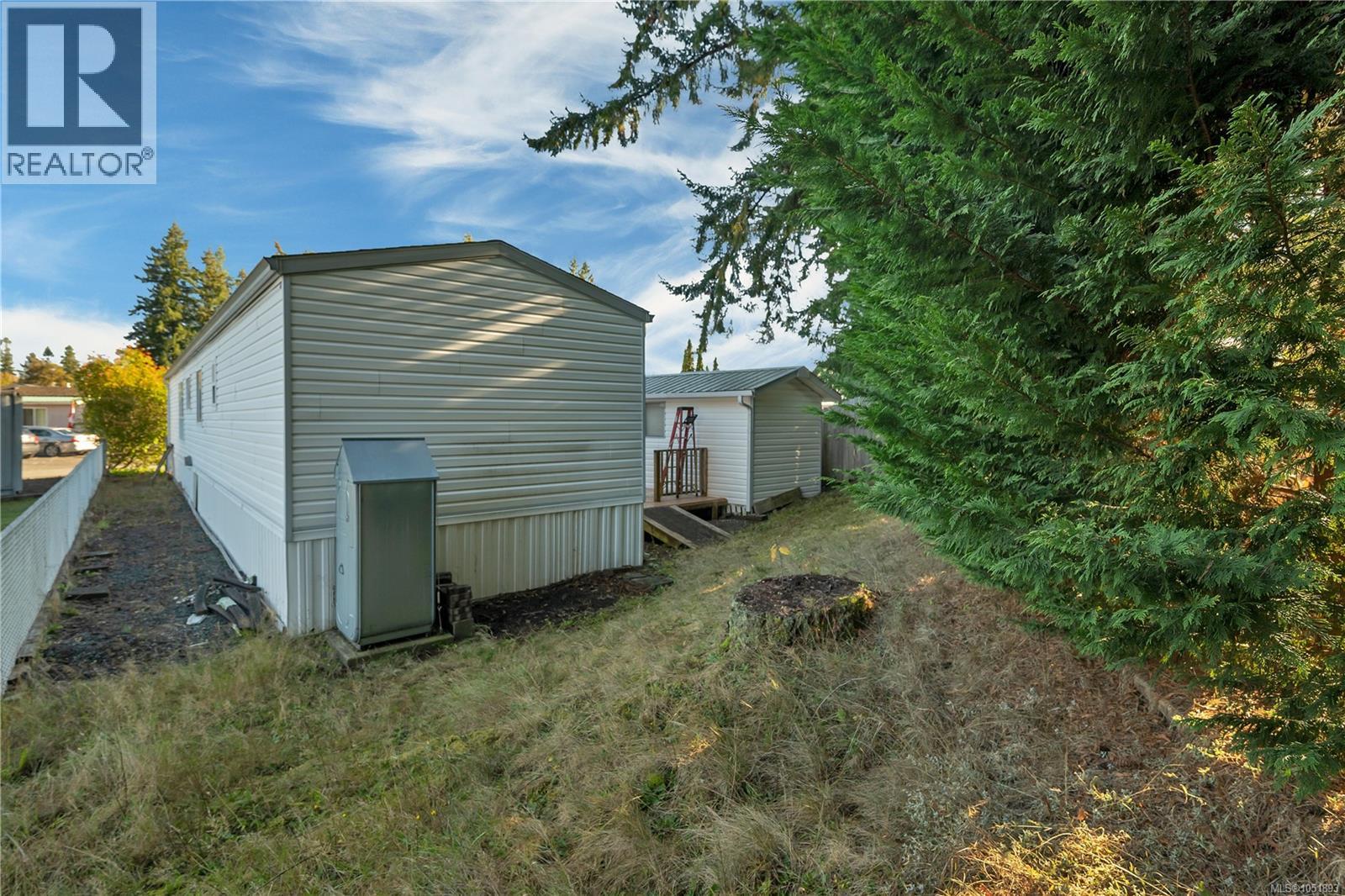204 3120 ISLAND Hwy, Campbell River - Image 1