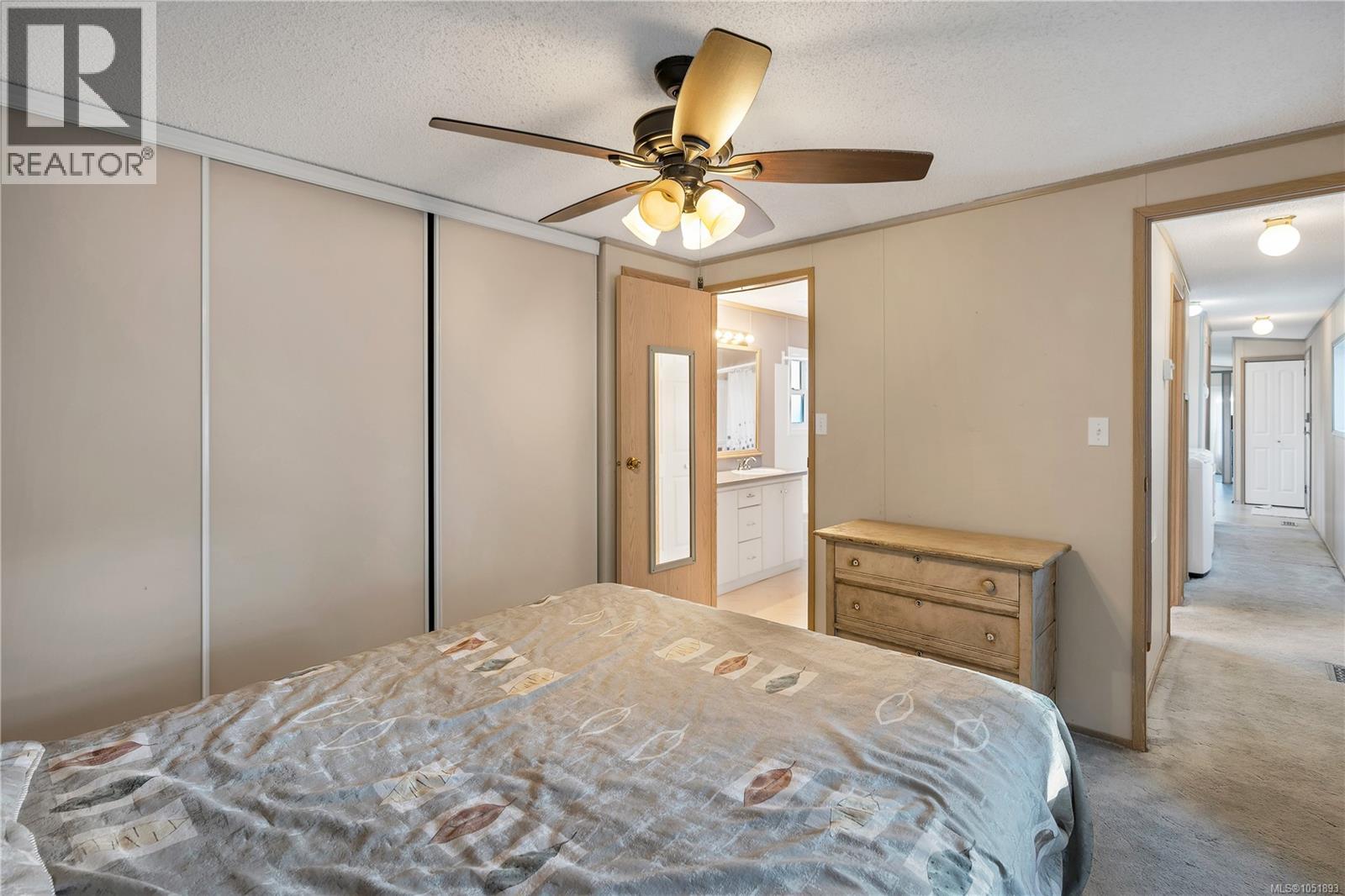 #204 3120 ISLAND Hwy - 22
