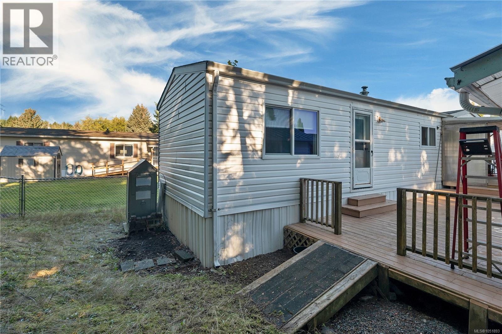 204 3120 ISLAND Hwy, Campbell River - Image 1