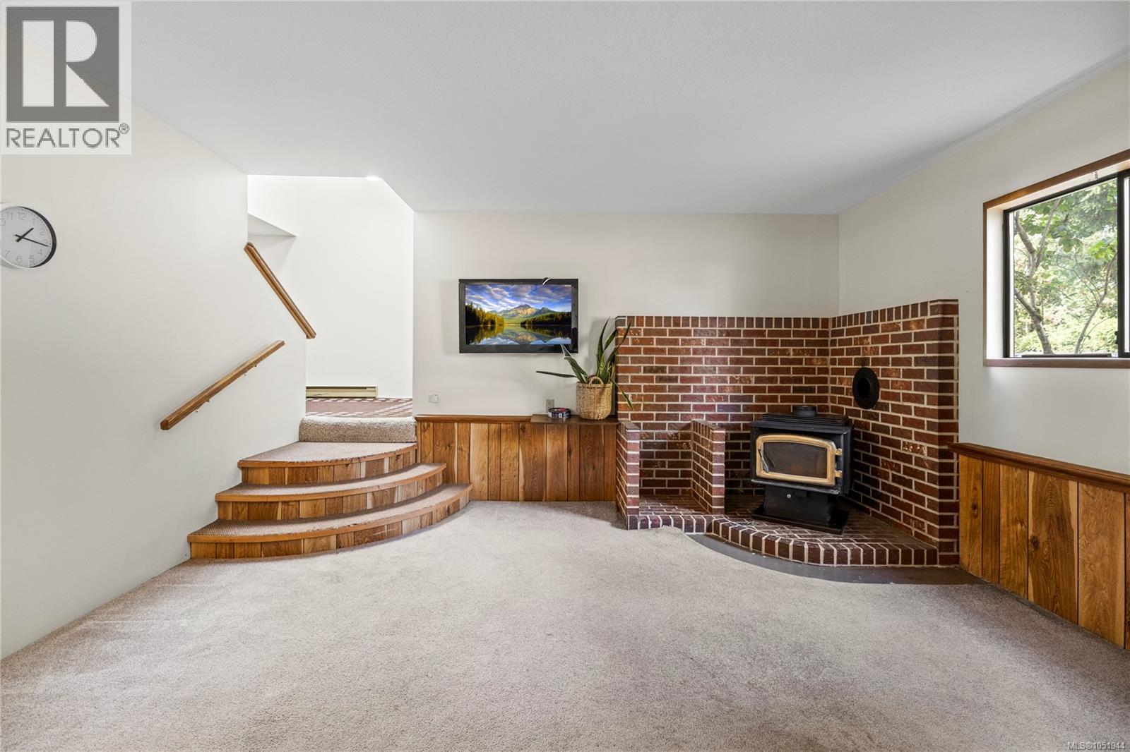 443 Hoylake Rd W - 6