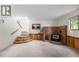 Bedroom - 443 Hoylake Rd W, Qualicum Beach, BC V9K1J5 Photo 6