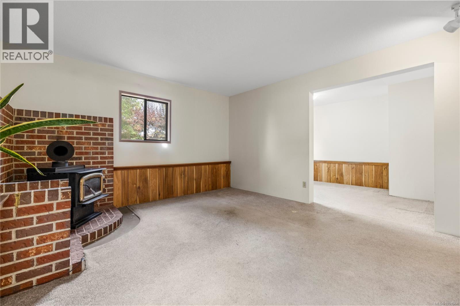 443 Hoylake Rd W - Image 29