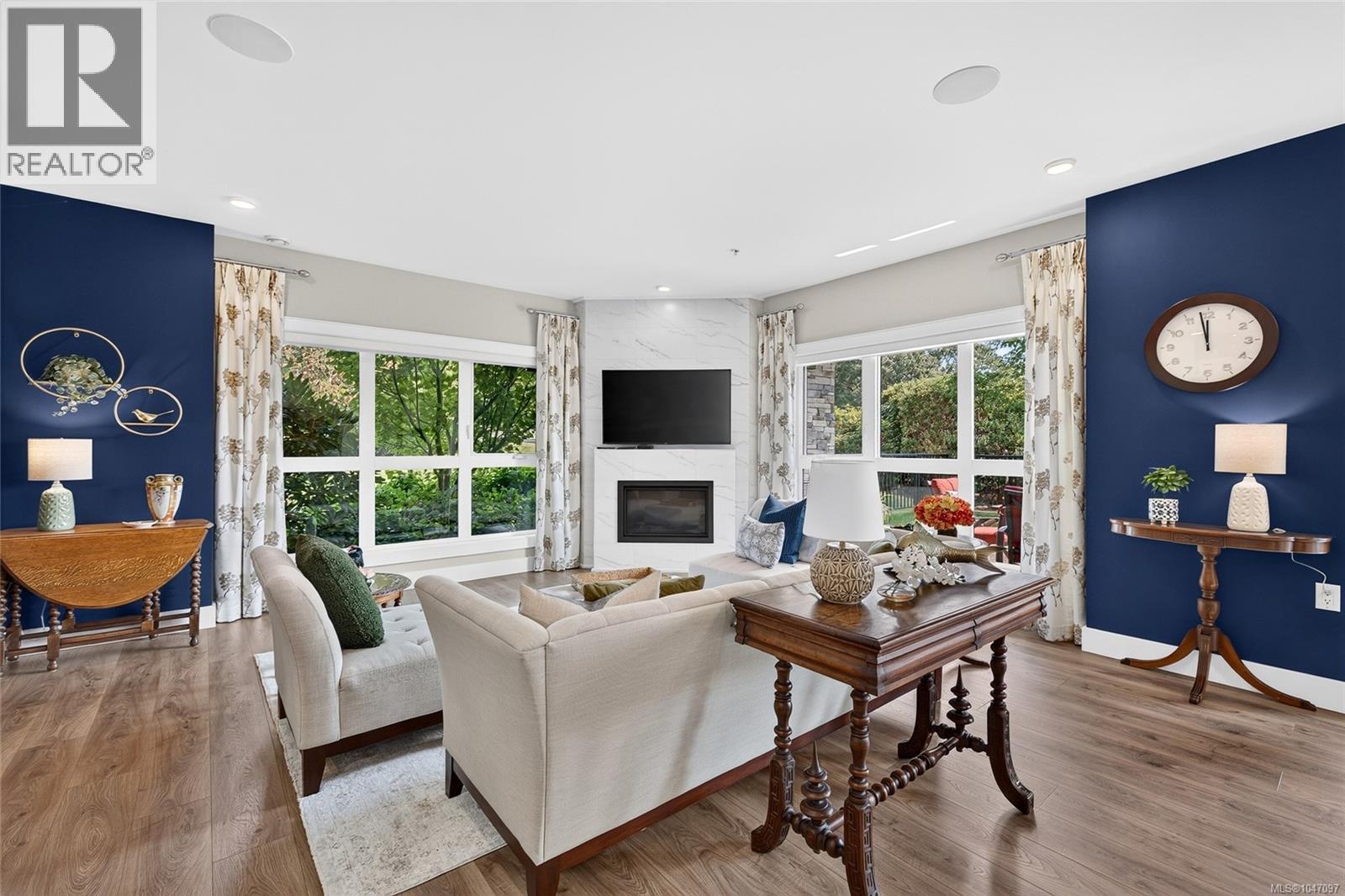 101 747 Travino Lane, Saanich