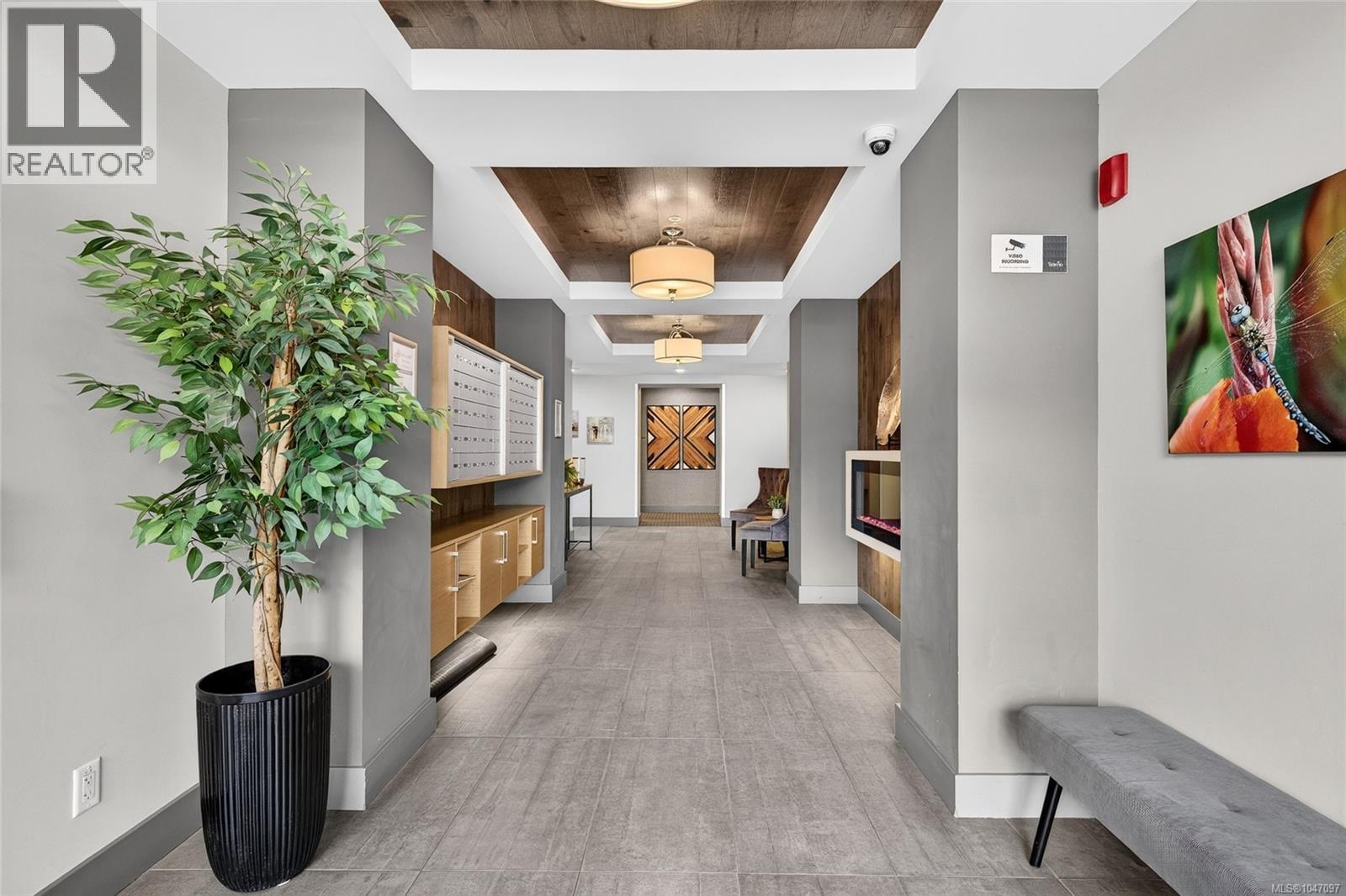 101 747 Travino Lane, Saanich