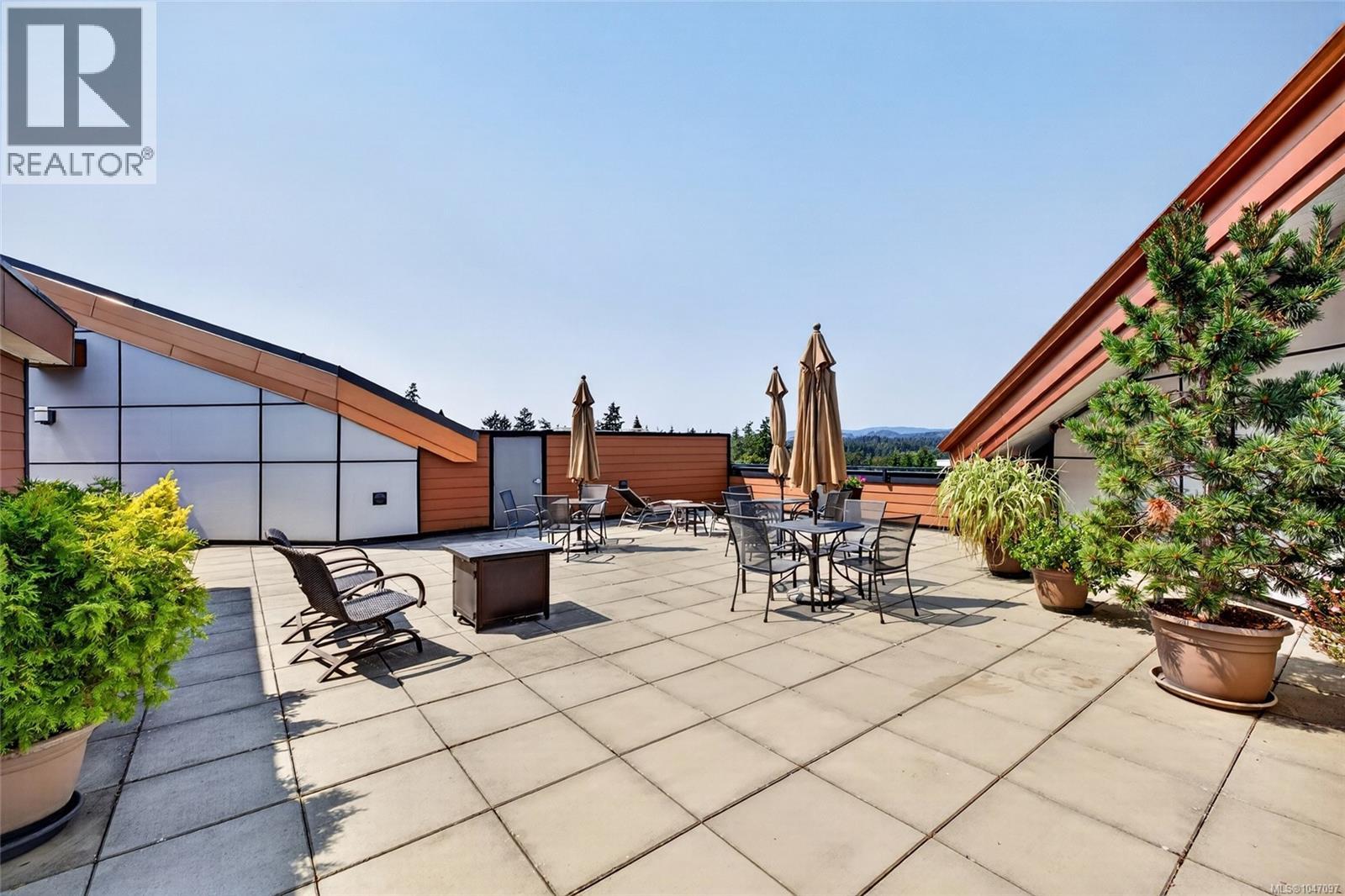 #101 747 Travino Lane - 38
