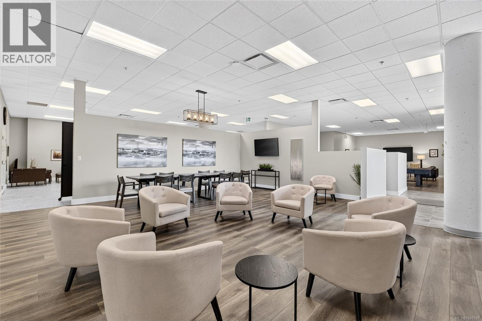 101 747 Travino Lane, Saanich