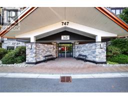101 747 Travino Lane, Saanich, BC V8Z0C6 Photo 42