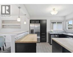 6352 Travois Crescent NW - photo 10