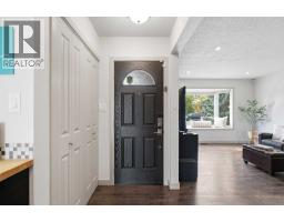 6352 Travois Crescent NW - photo 4