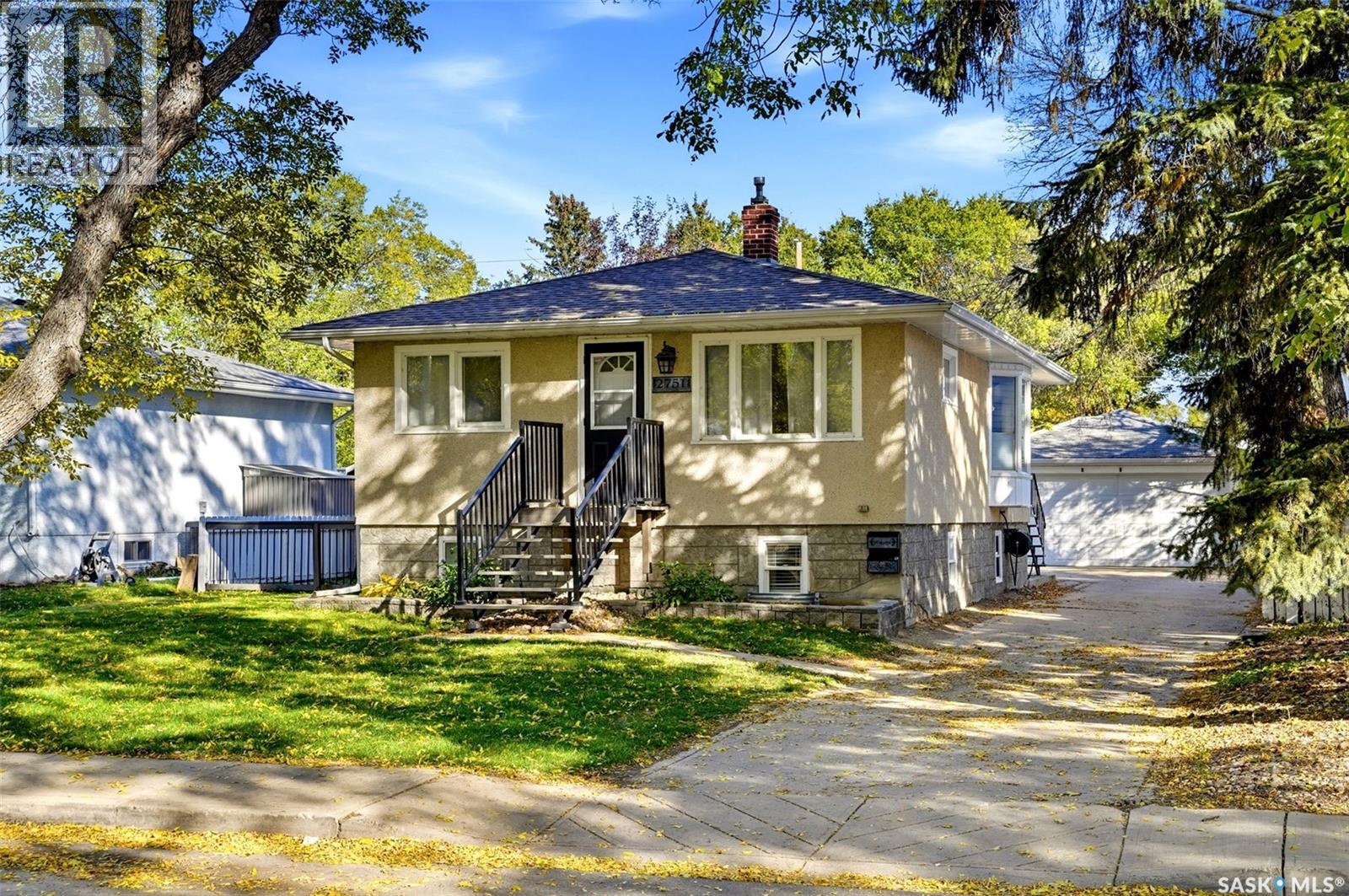 2751 MacKay STREET, Regina