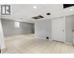 2751 Mackay Street, Regina, SK S4N2T8 Photo 23