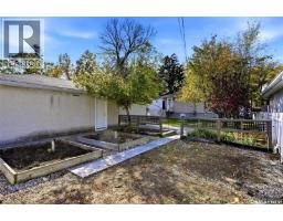 2751 Mackay Street, Regina, SK S4N2T8 Photo 35