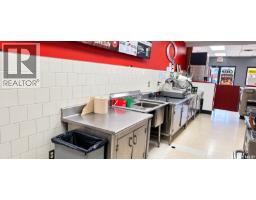 305 Albert Street, Regina, SK S4R2P6 Photo 14