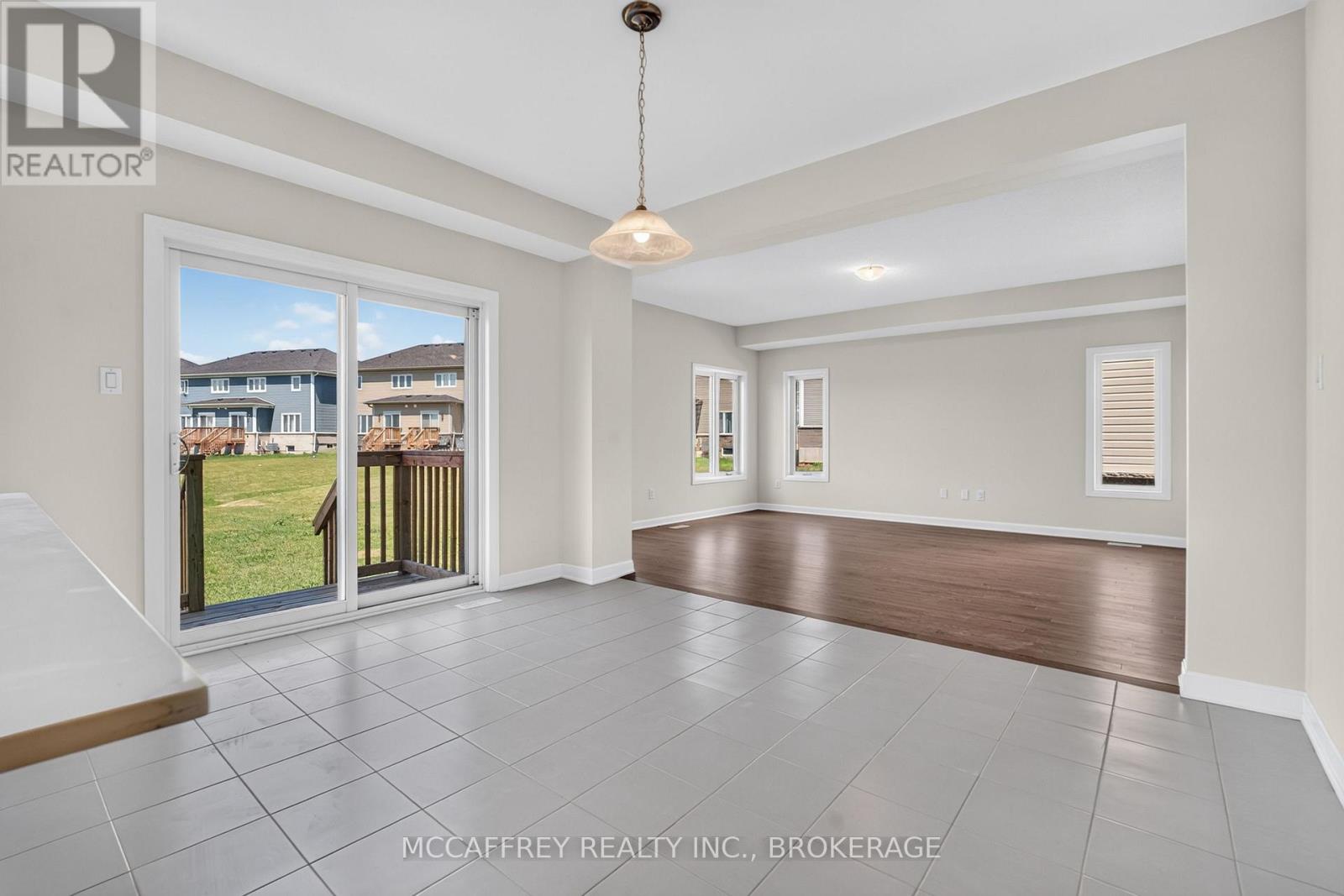 117 WINDERMERE BOULEVARD - Image 20