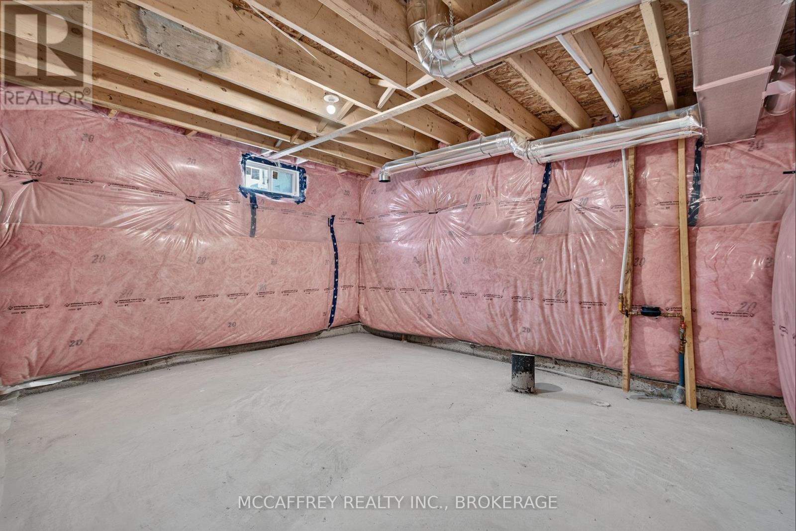 117 WINDERMERE BOULEVARD - Image 44