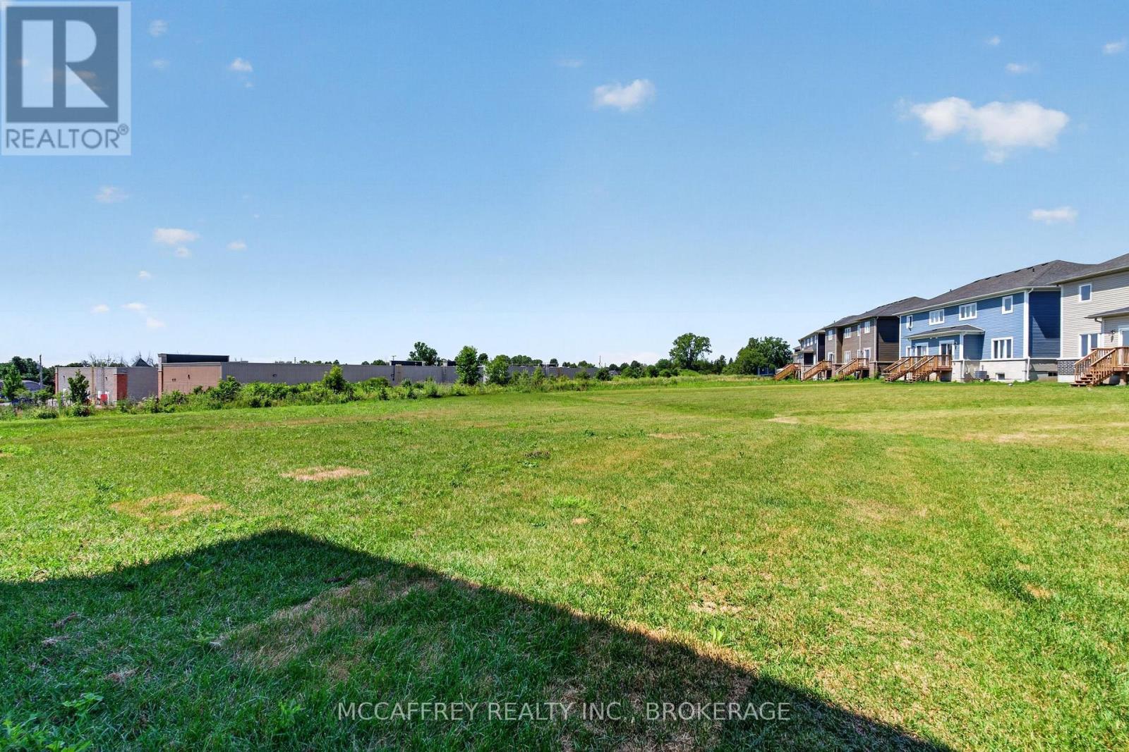 117 WINDERMERE BOULEVARD - Image 45