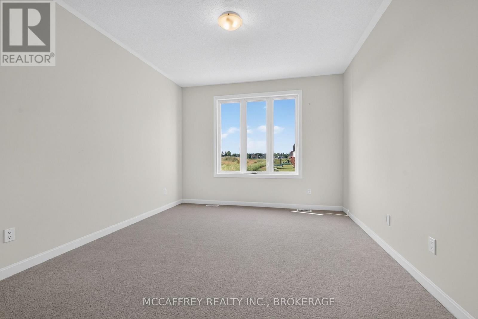 19 OAKMONT DRIVE - Image 18