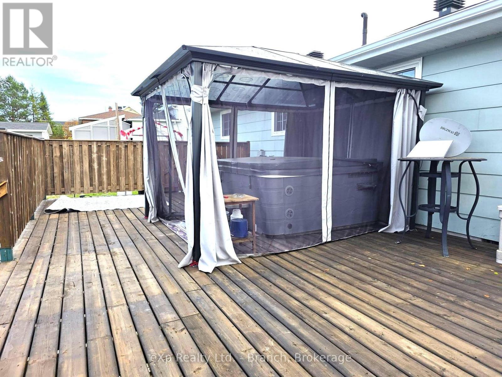 17 GAUTHIER STREET - 41