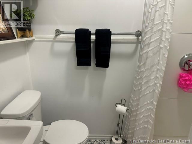 236 Millidge Avenue - 18
