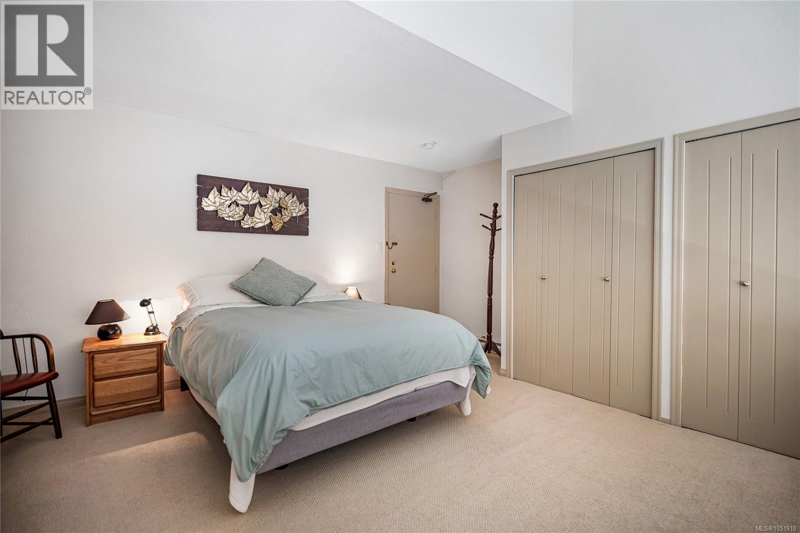 464E 4678 Elk Lake Drive, Saanich