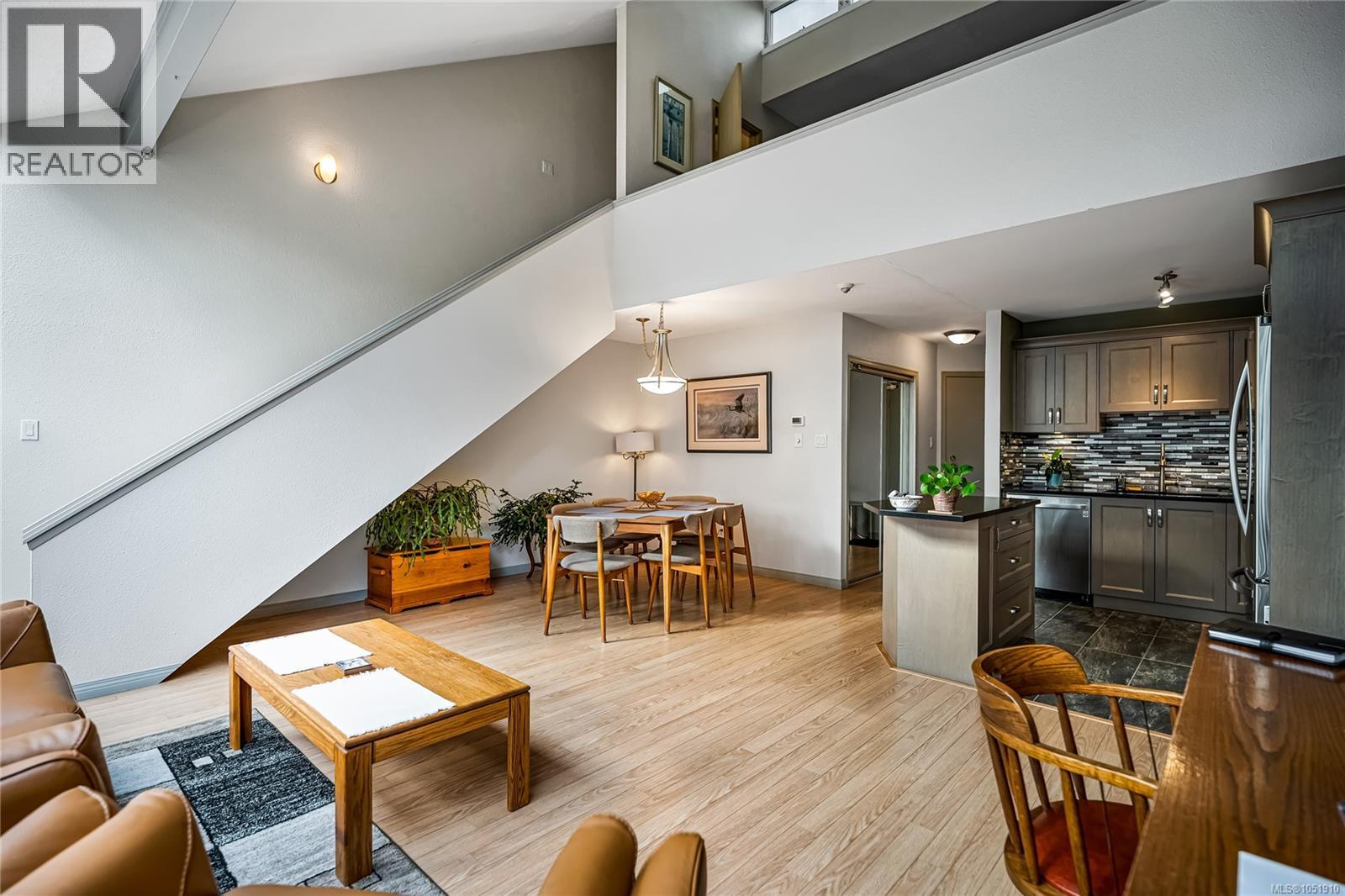 464E 4678 Elk Lake Drive, Saanich
