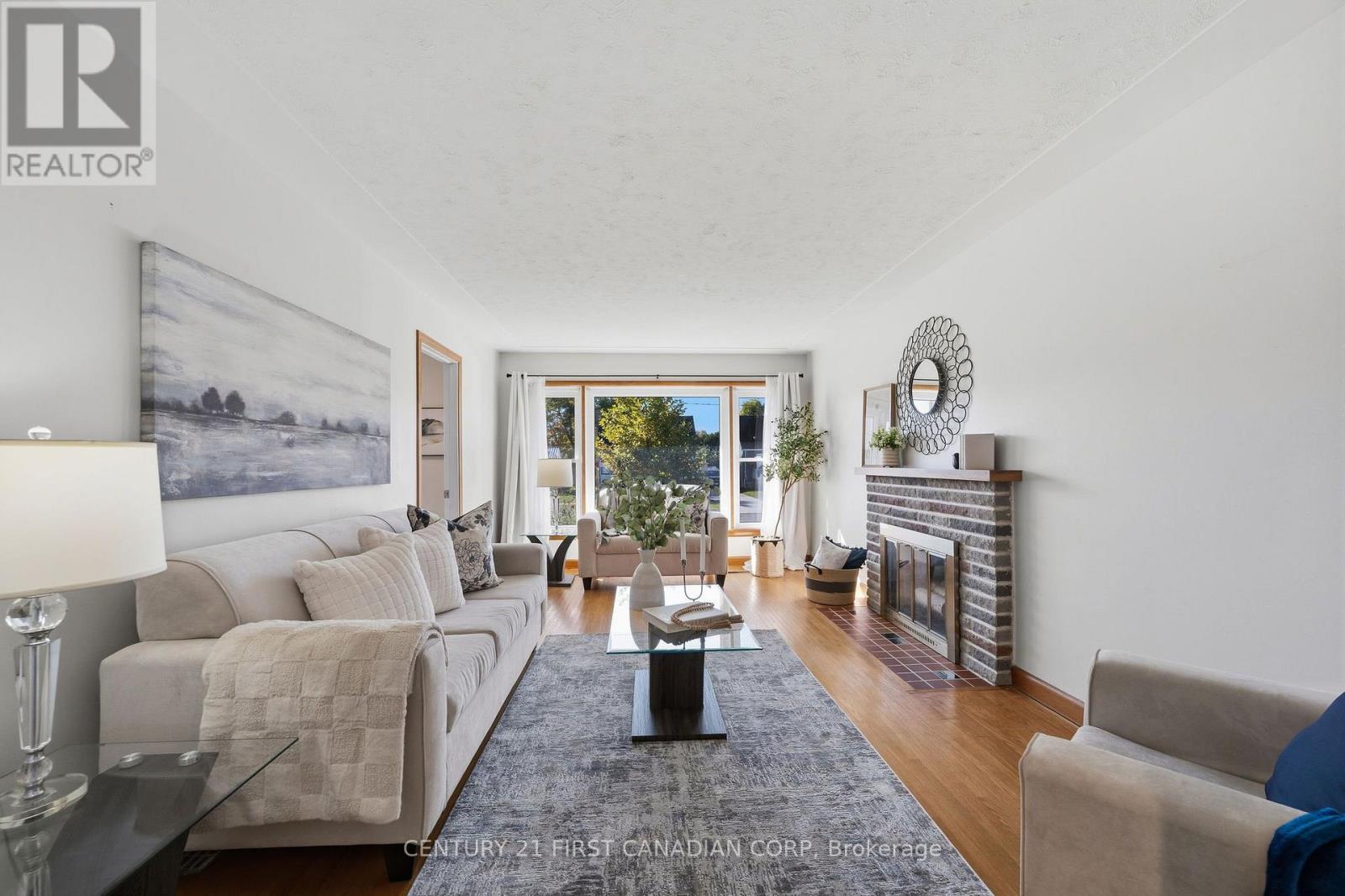 180 FOREST AVENUE - 12