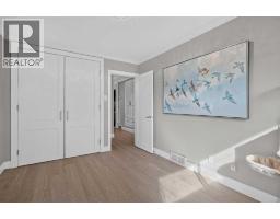 21 Rossmere Road SW - photo 13