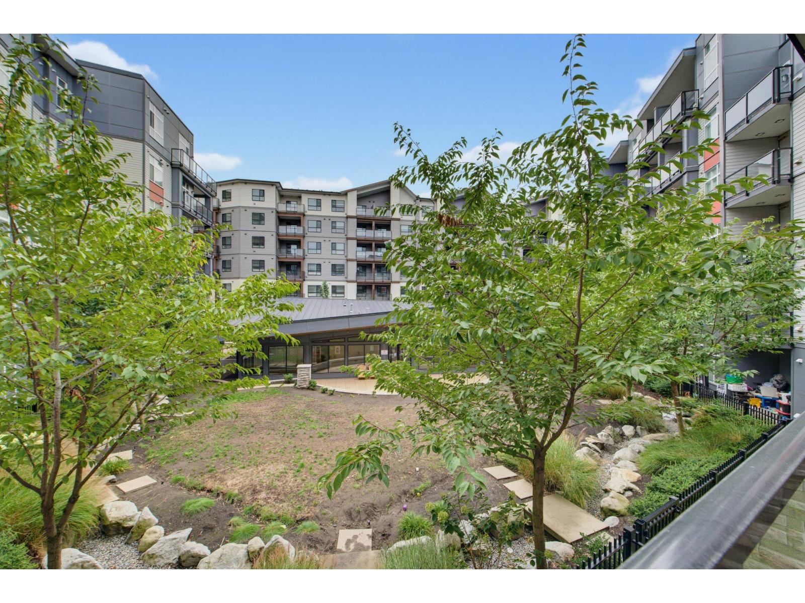 205 11077 RAVINE ROAD, Surrey