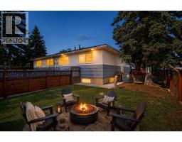 21 Rossmere Road SW - photo 26