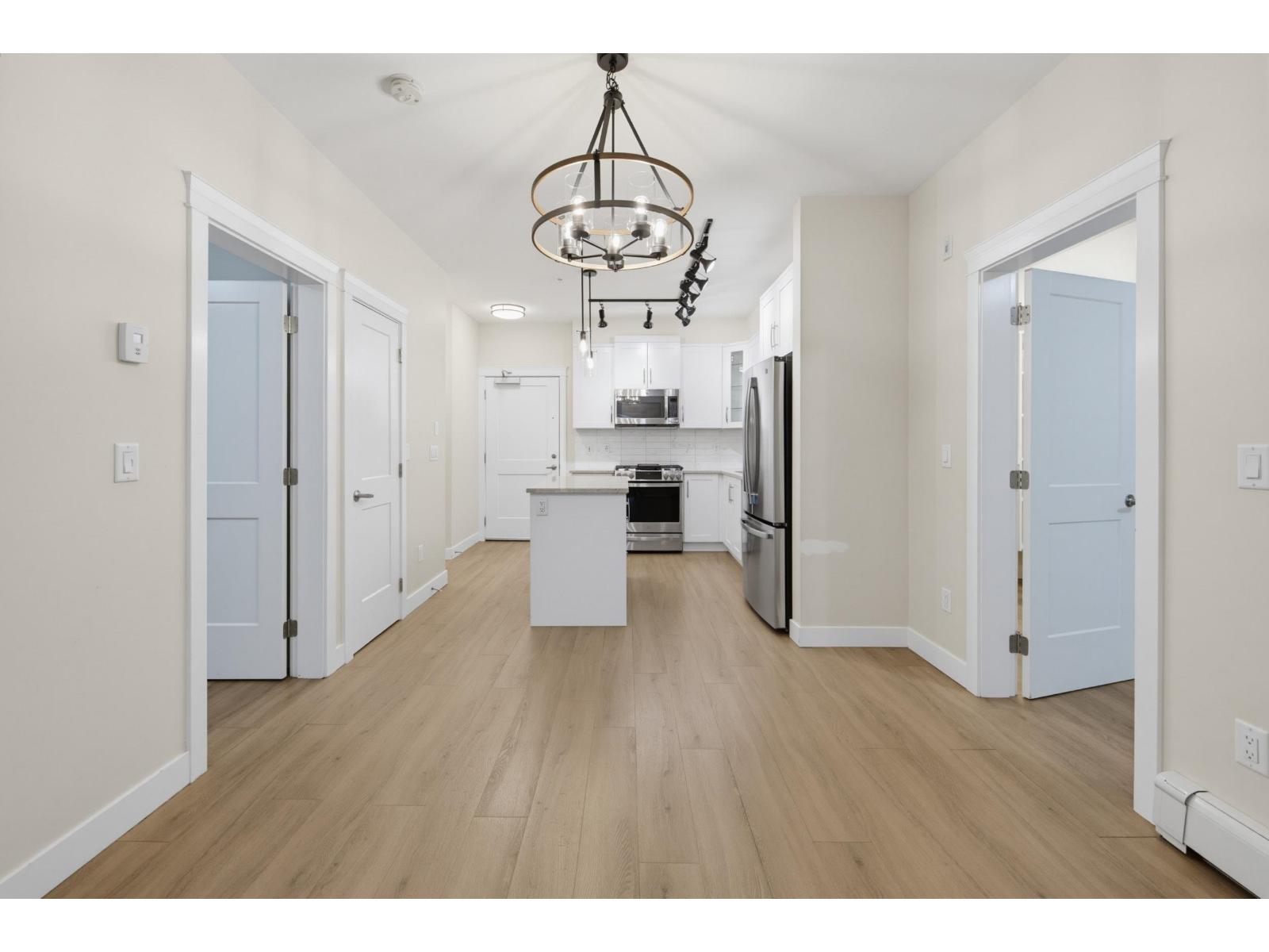205 11077 RAVINE ROAD, Surrey