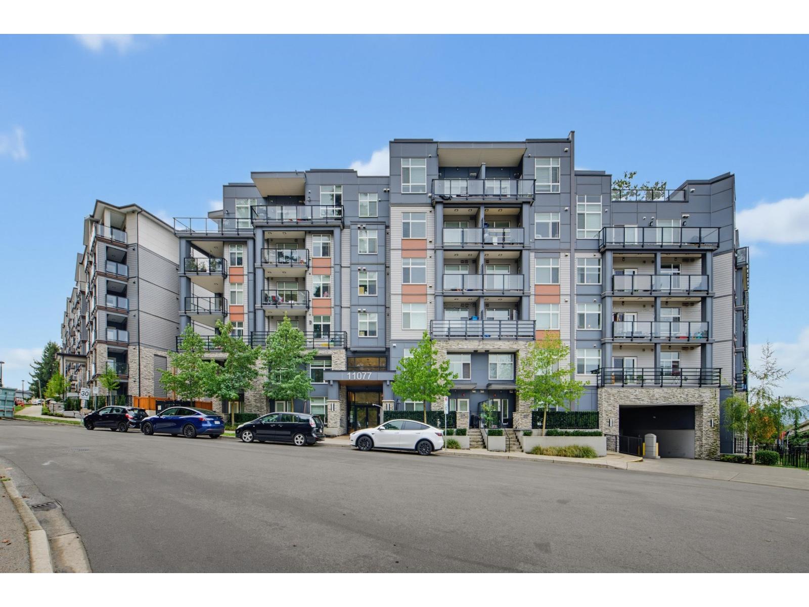 205 11077 RAVINE ROAD, Surrey
