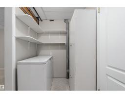 933 Youville Dr W Nw, Edmonton, AB T6L6T2 Photo 48