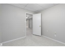 933 Youville Dr W Nw, Edmonton, AB T6L6T2 Photo 40