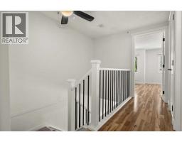 208 Queenston Heights SE - photo 16