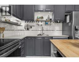 208 Queenston Heights SE - photo 12