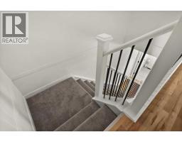 208 Queenston Heights SE - photo 17