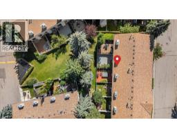 208 Queenston Heights SE - photo 34