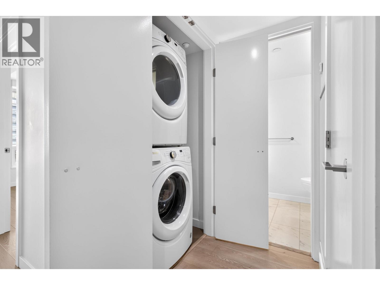 Photo of 1506 8189 CAMBIE STREET 22