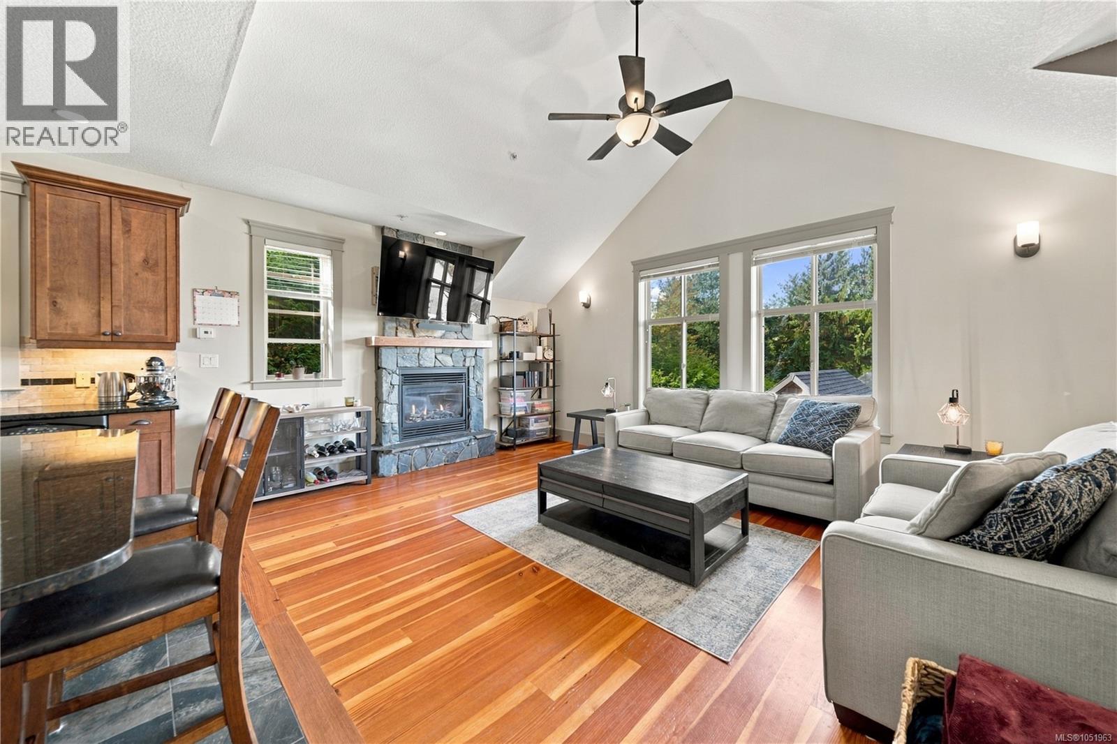 4820 Bridgewood Close - Image 9