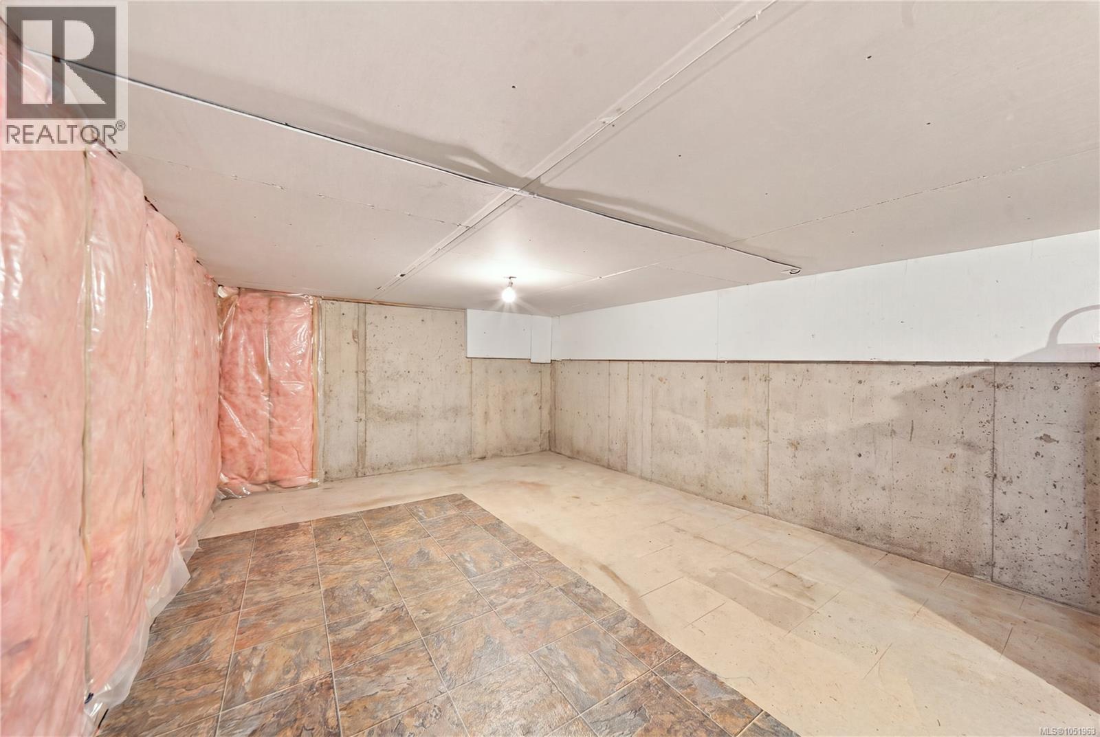 4820 Bridgewood Close - Image 49