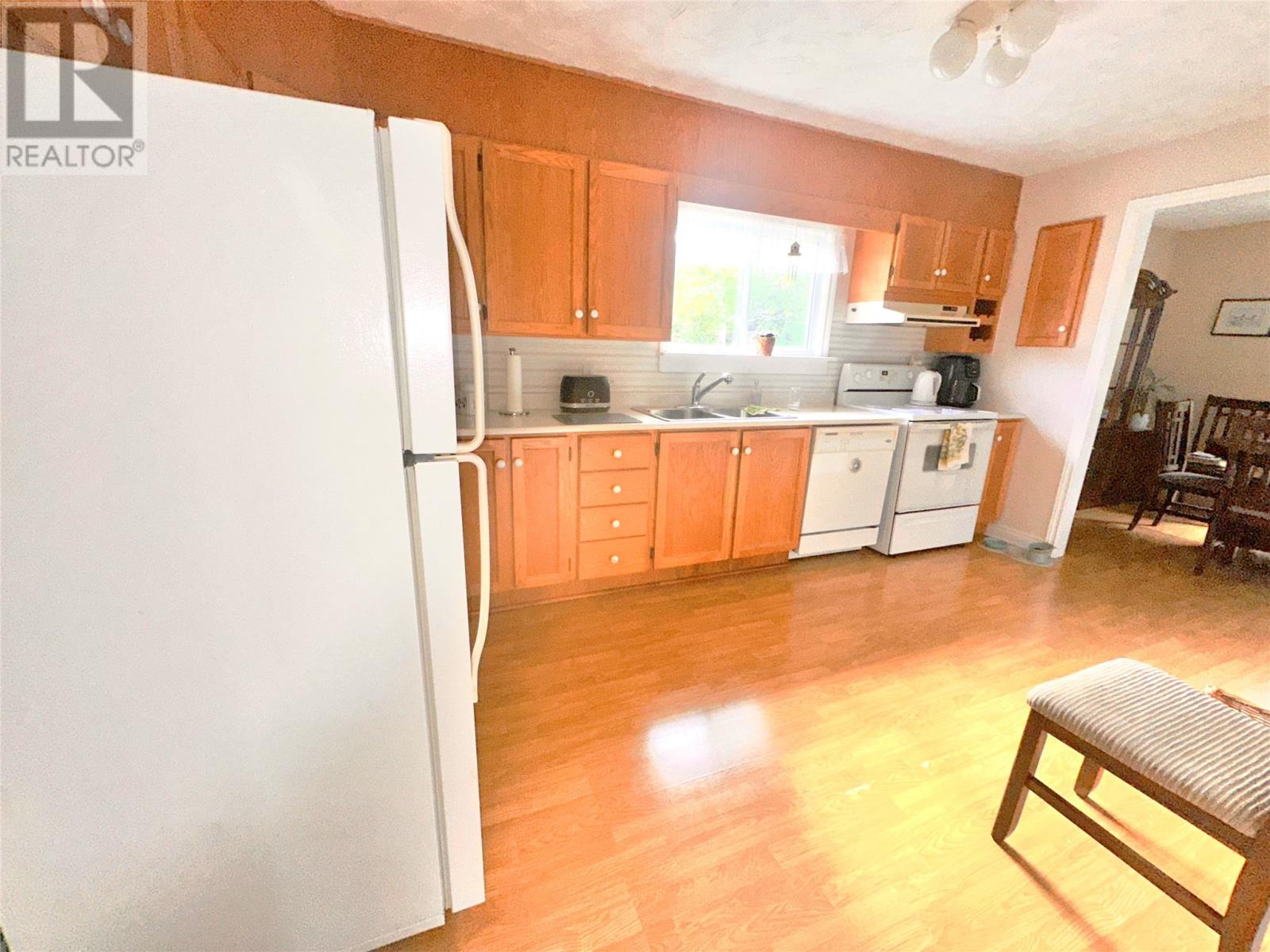 17 Burdrew Place - 24