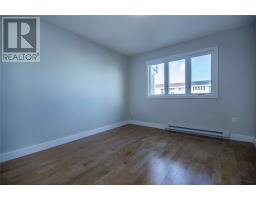 16 Woodford Drive thumbnail 14