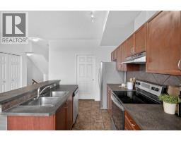 21, 43 Springborough Boulevard SW - photo 15