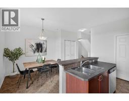21, 43 Springborough Boulevard SW - photo 16